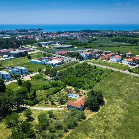 Marco - Stancija Vinjeri Holiday home Buzinija
